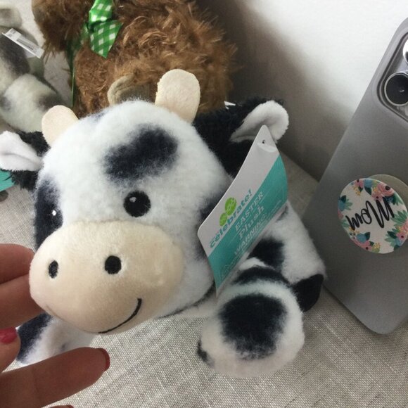 Lot of 3 Way to Celebrate Easter Small Shaggy Bull & Lying Cow Stuffed Plush Toy - Picture 6 of 10